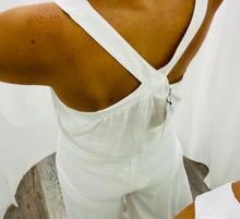 Load image into Gallery viewer, Woven Flowy Pant Set